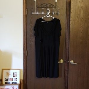 Avenue black short sleeve dress